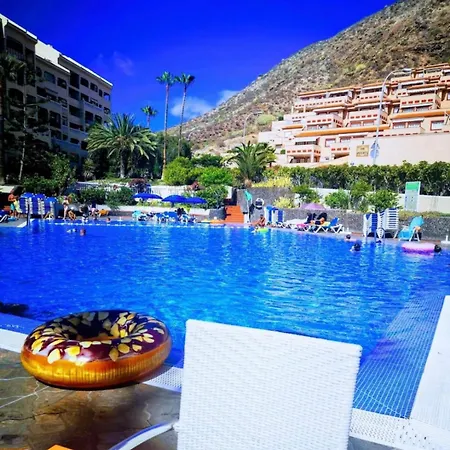 Casa Giori Cristianos Castle Harbour Lägenhet *